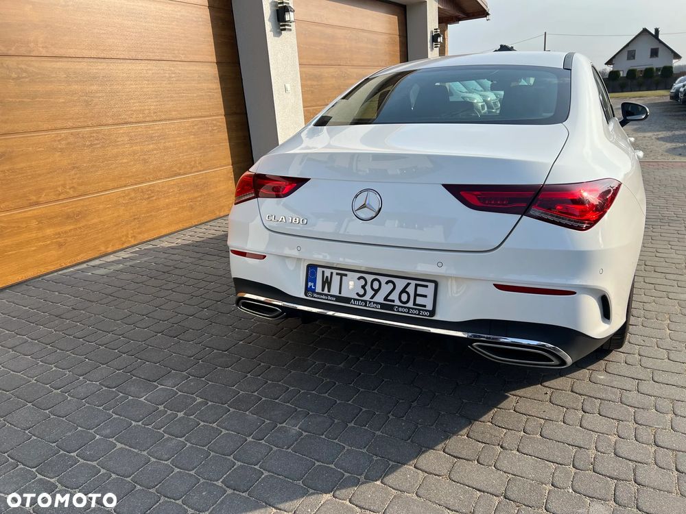 Mercedes-Benz CLA 180 AMG Line 7G-DCT - 5
