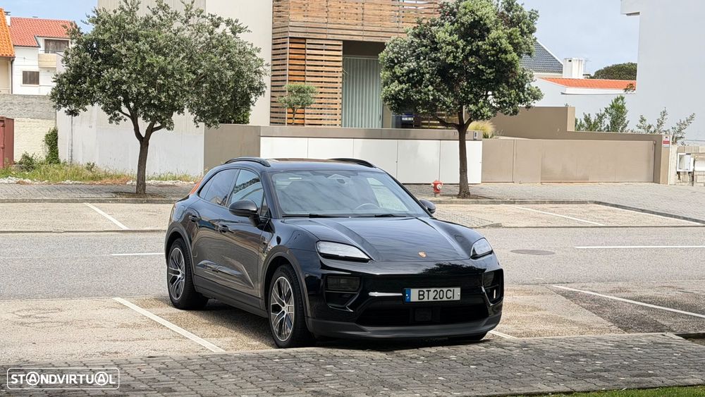 Porsche Macan Electric - 1