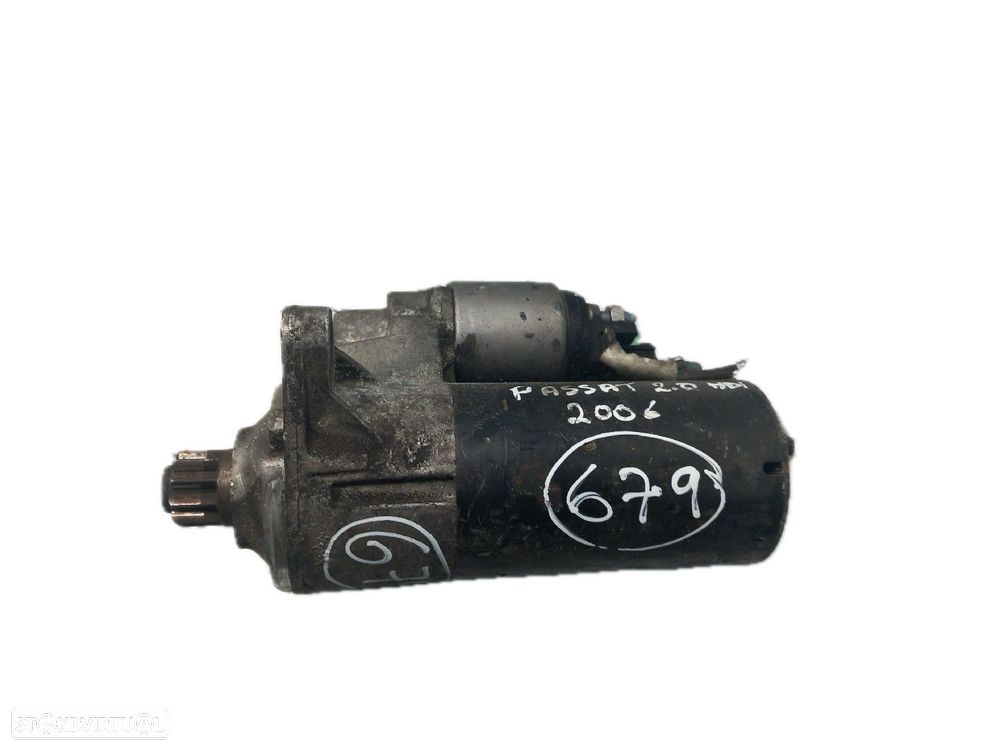 Motor Arranque Volkswagen Passat (3C2) - 2