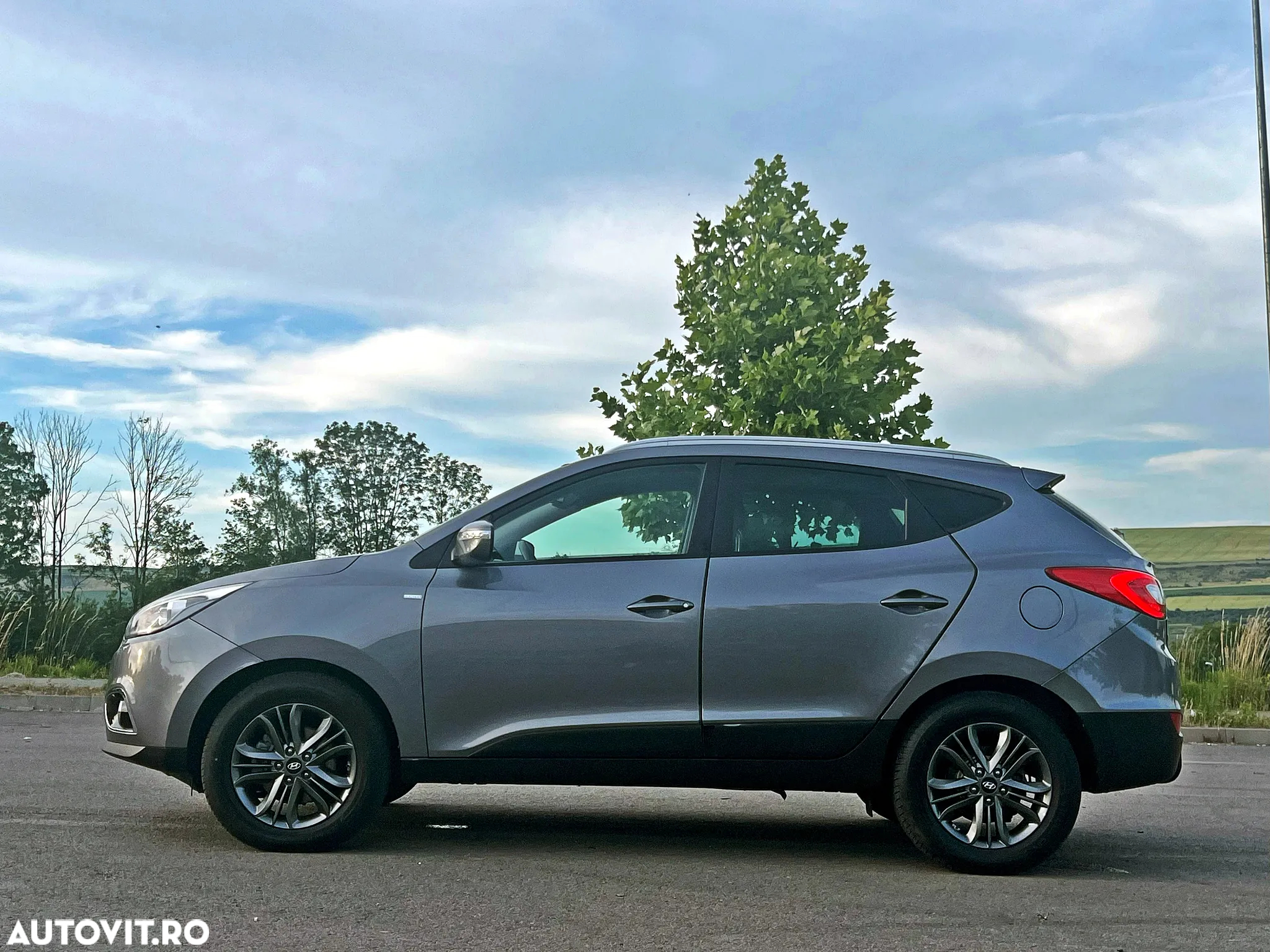 Hyundai ix35 2.0 CRDI 4WD Automatik Premium - 7