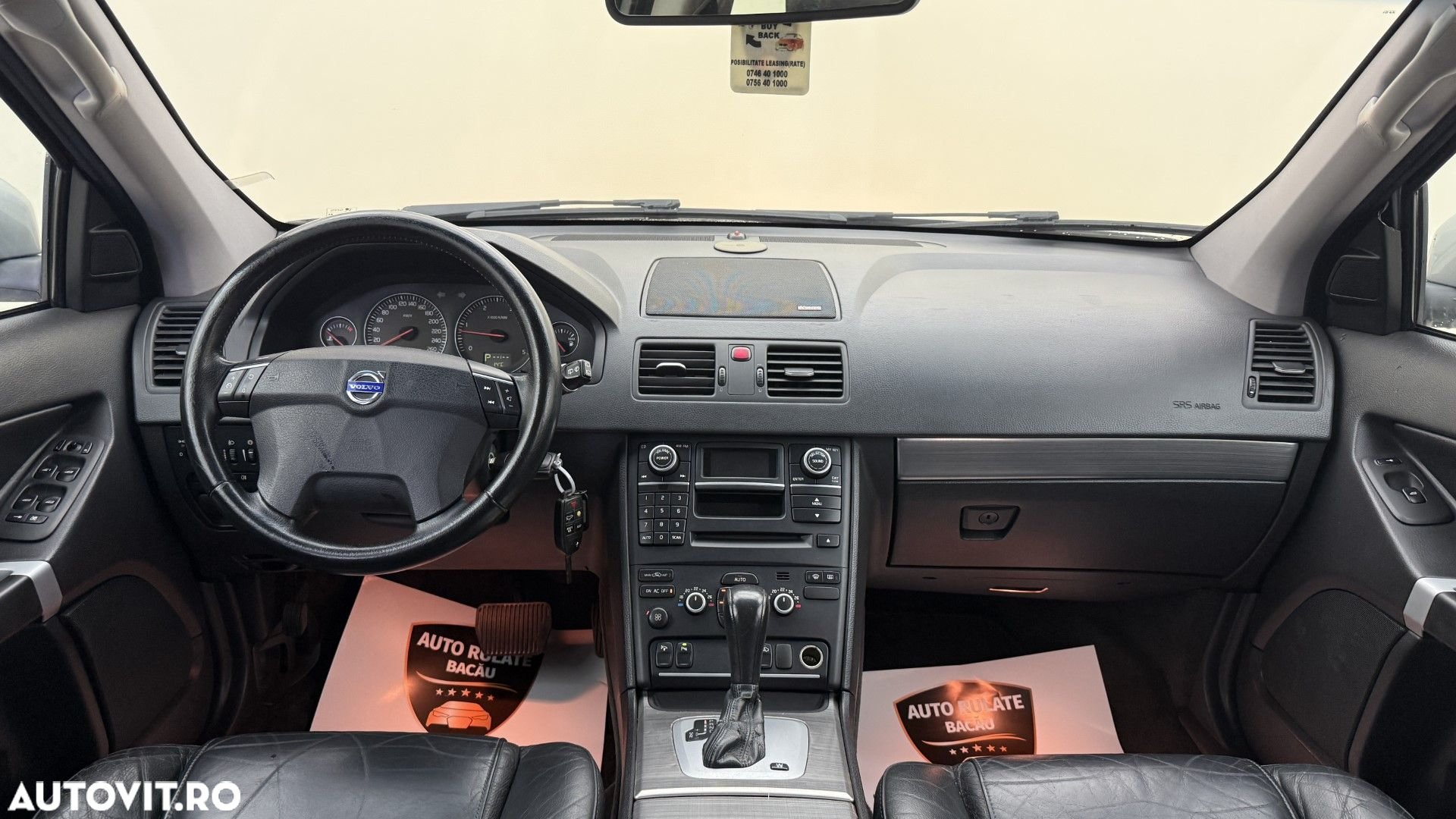 Volvo XC 90 - 8