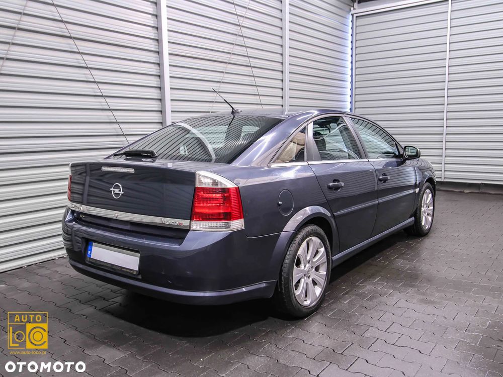 Opel Vectra 1.9 CDTI DPF Cosmo - 7