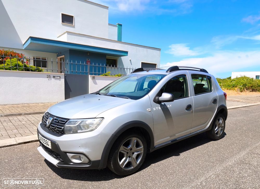 Dacia Sandero 1.5 dCi Stepway - 3