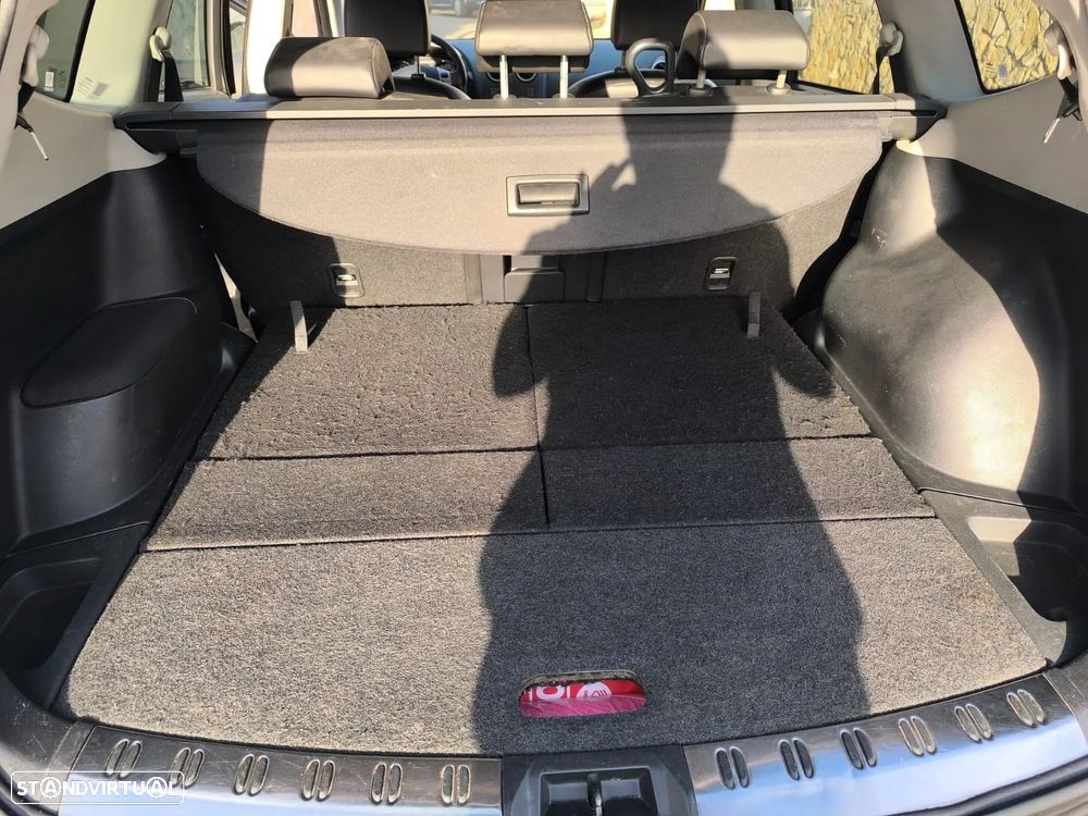 Nissan Qashqai +2 1.6 dCi Tekna Premium 18 360 S&S - 9