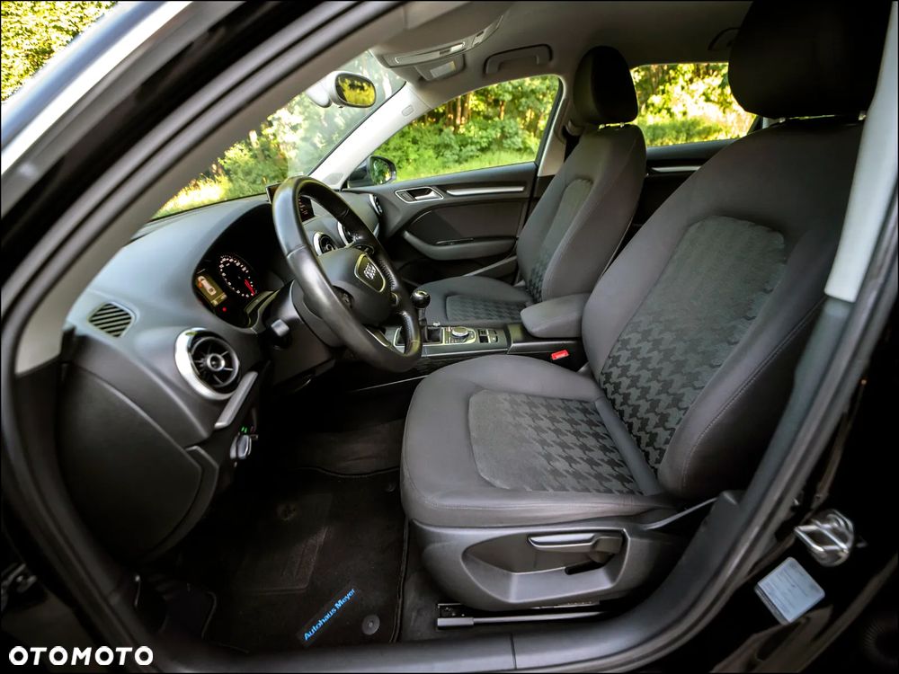 Audi A3 Sportback - 17