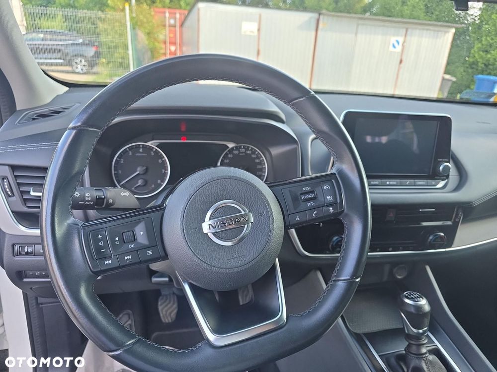 Nissan Qashqai 1.3 DIG-T Acenta - 11