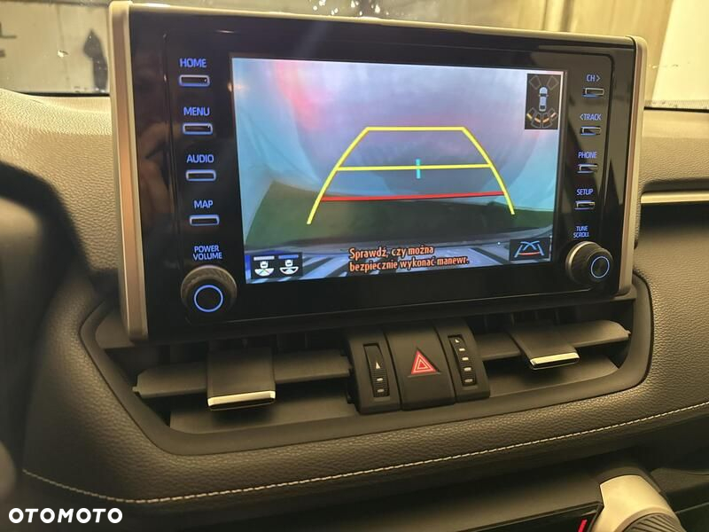 Toyota RAV4 - 16