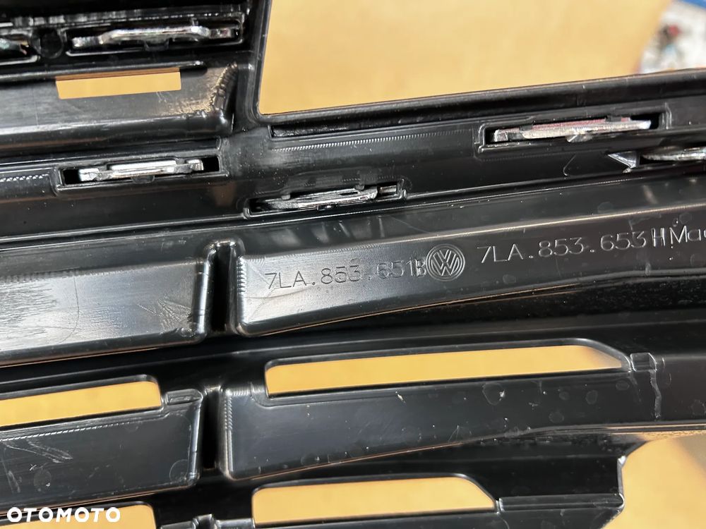VW T6 T6.1 TRANSPORTER MULTIVAN GRILL ATRAPA CHROM EMBLEMAT PRZÓD 7LA853651B 7LA853653H - 4