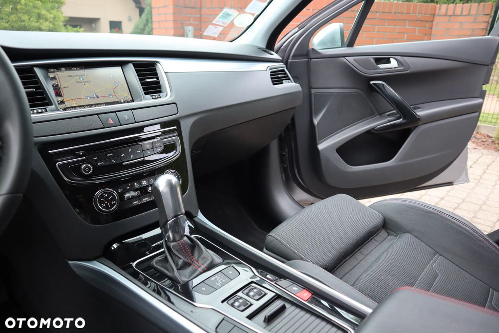 Peugeot 508 BlueHDi 180 EAT6 Stop&Start GT - 20