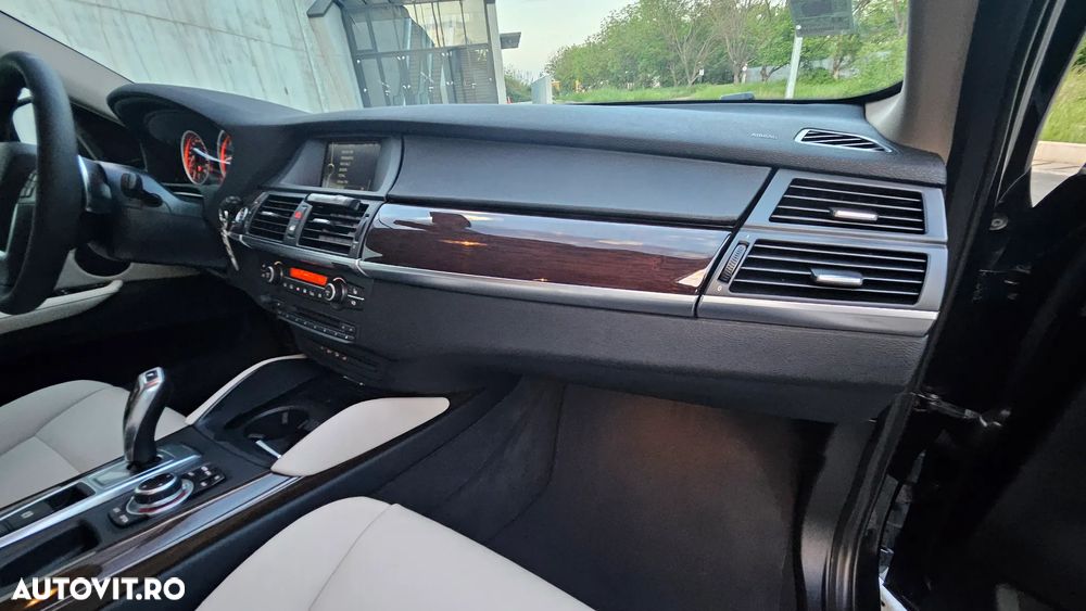 BMW X6 - 11