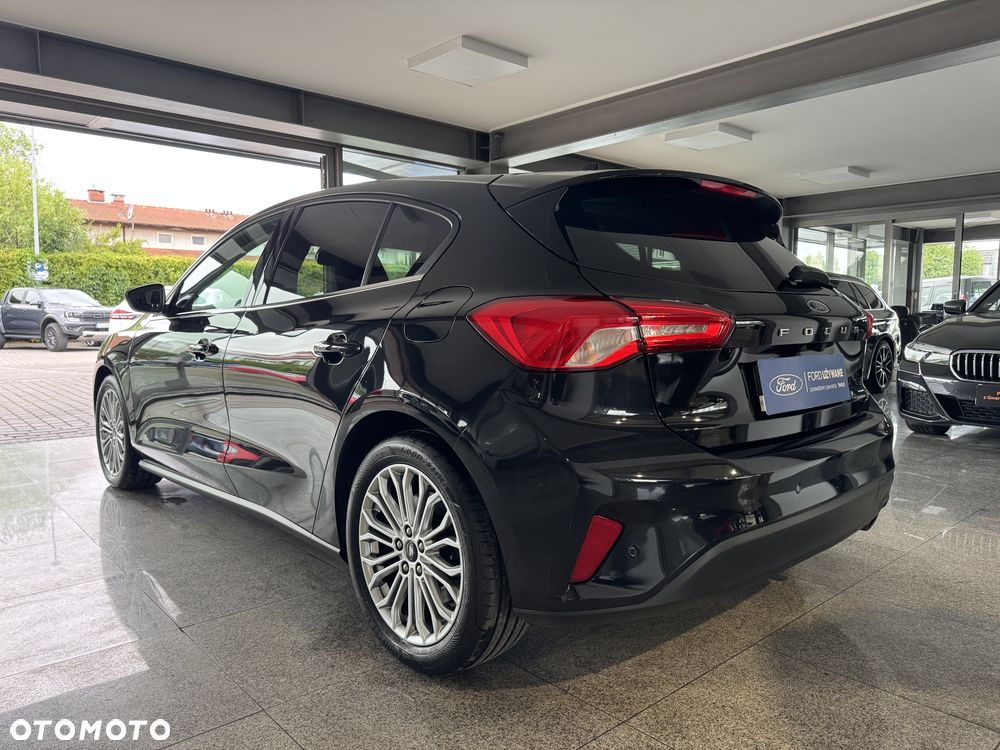 Ford Focus - 11