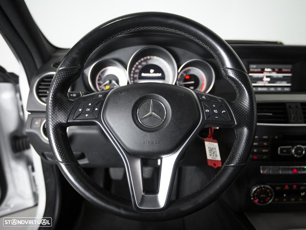 Mercedes-Benz C 220 - 12