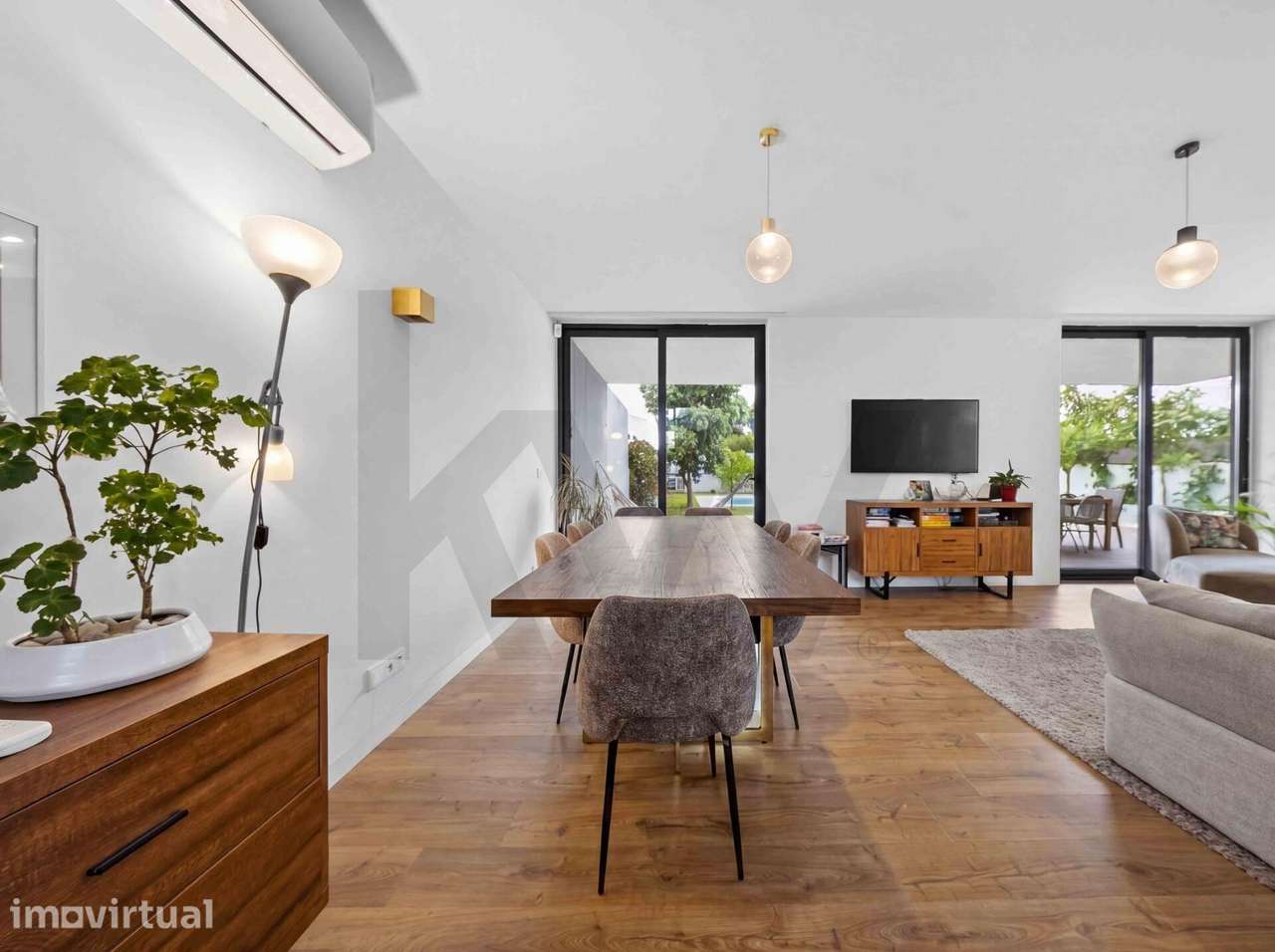 Moradia T4+1 Contemporânea com Piscina e Jardim Privativo em Cabriz, S - Grande imagem: 5/40
