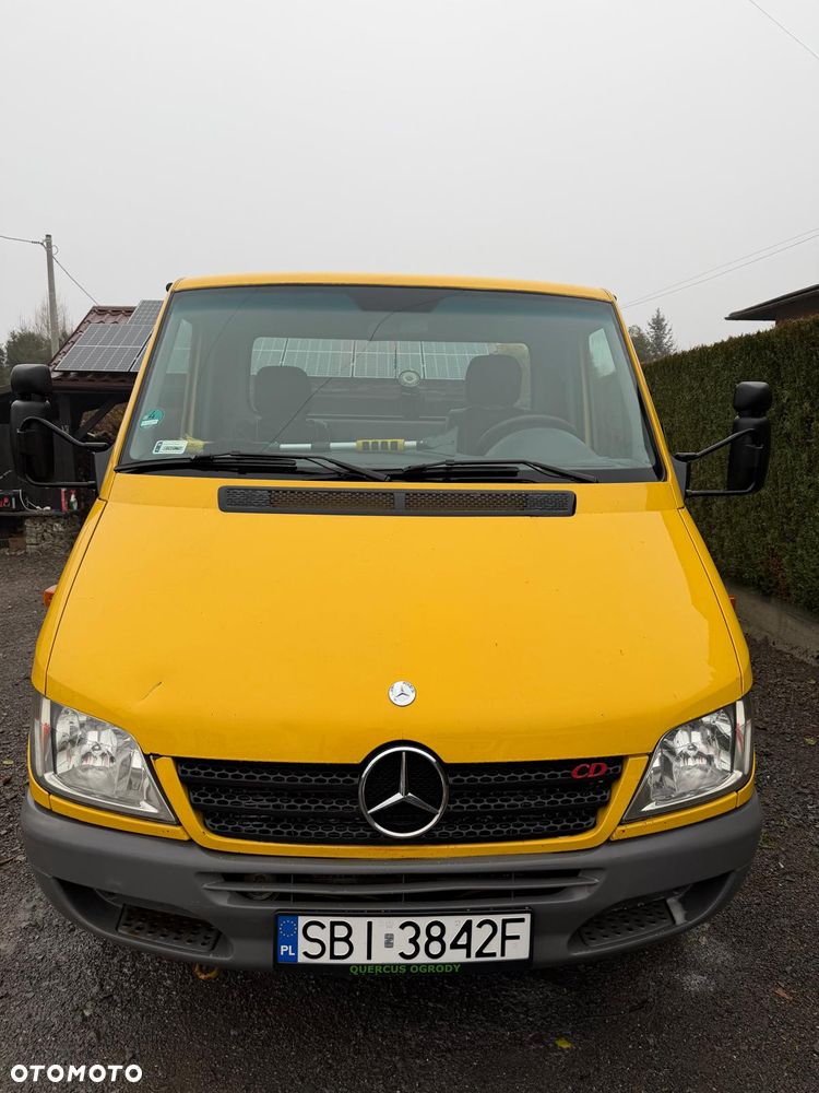 Mercedes-Benz Sprinter - 1