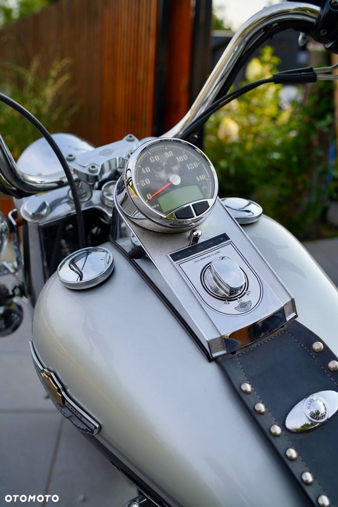 Harley-Davidson Softail Heritage Classic - 9