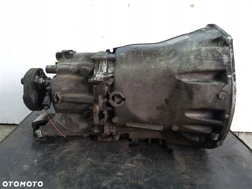 Skrzynia biegów Manualna Mercedes C-klasa W203 2,2 D  ROK 2000-2007 - 1