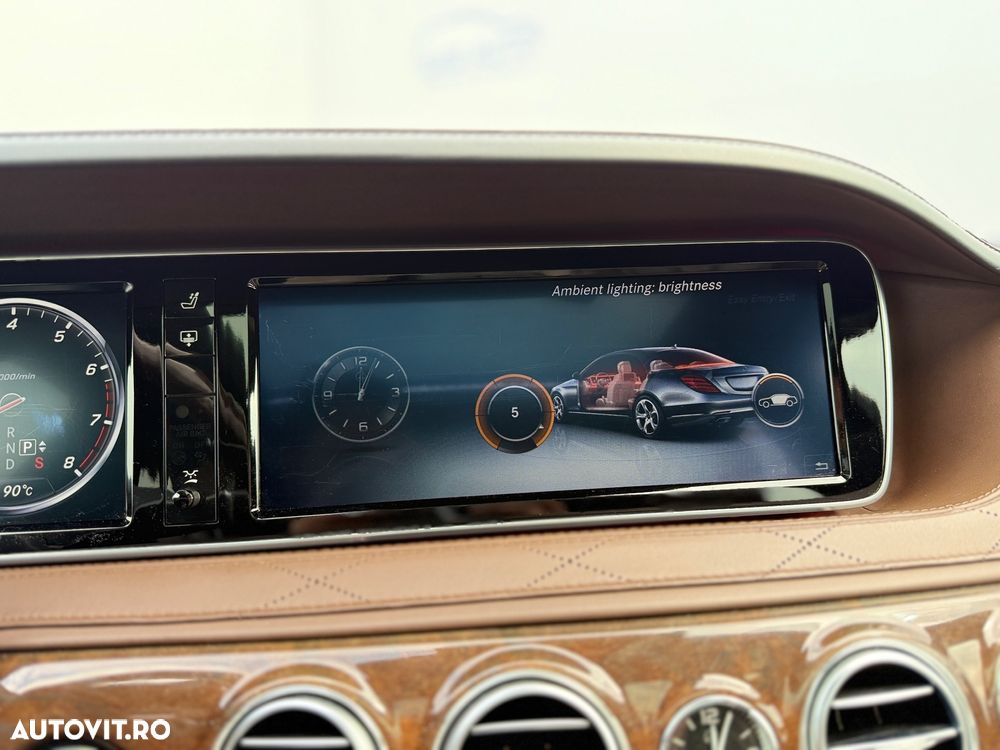 Mercedes-Benz S 500 4MATIC Aut - 12