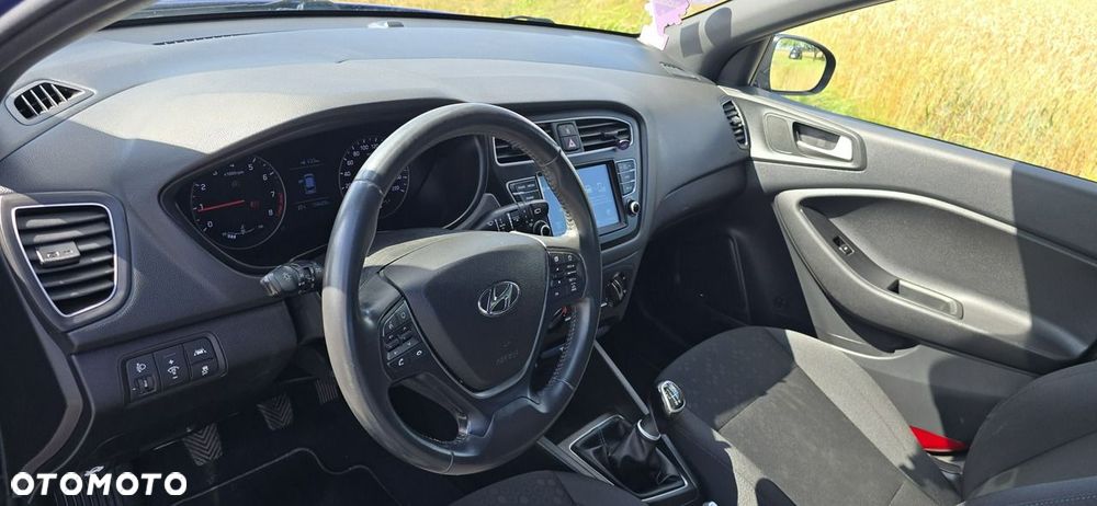 Hyundai i20 - 10