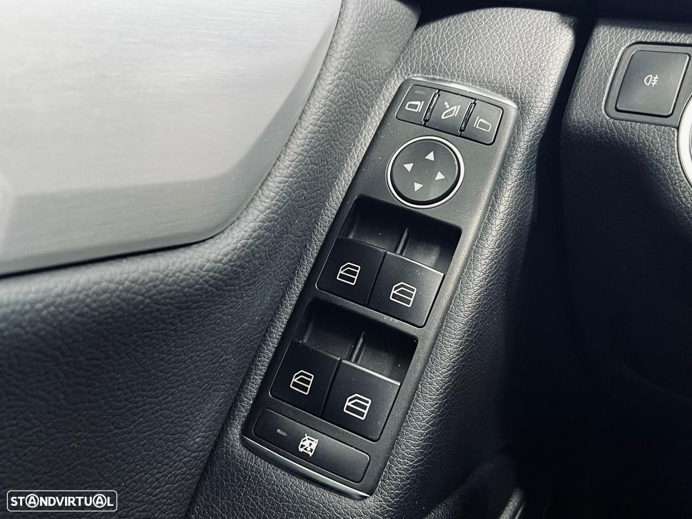 Mercedes-Benz C 180 CDi Avantgarde BE - 33