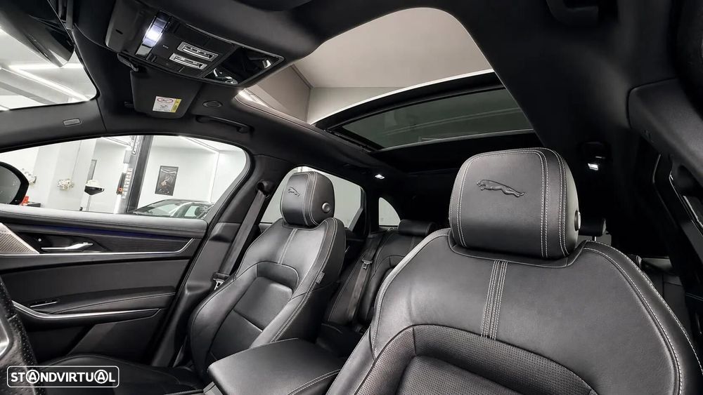 Jaguar F-Pace 2.0 P400e AWD R-Dynamic Black - 30