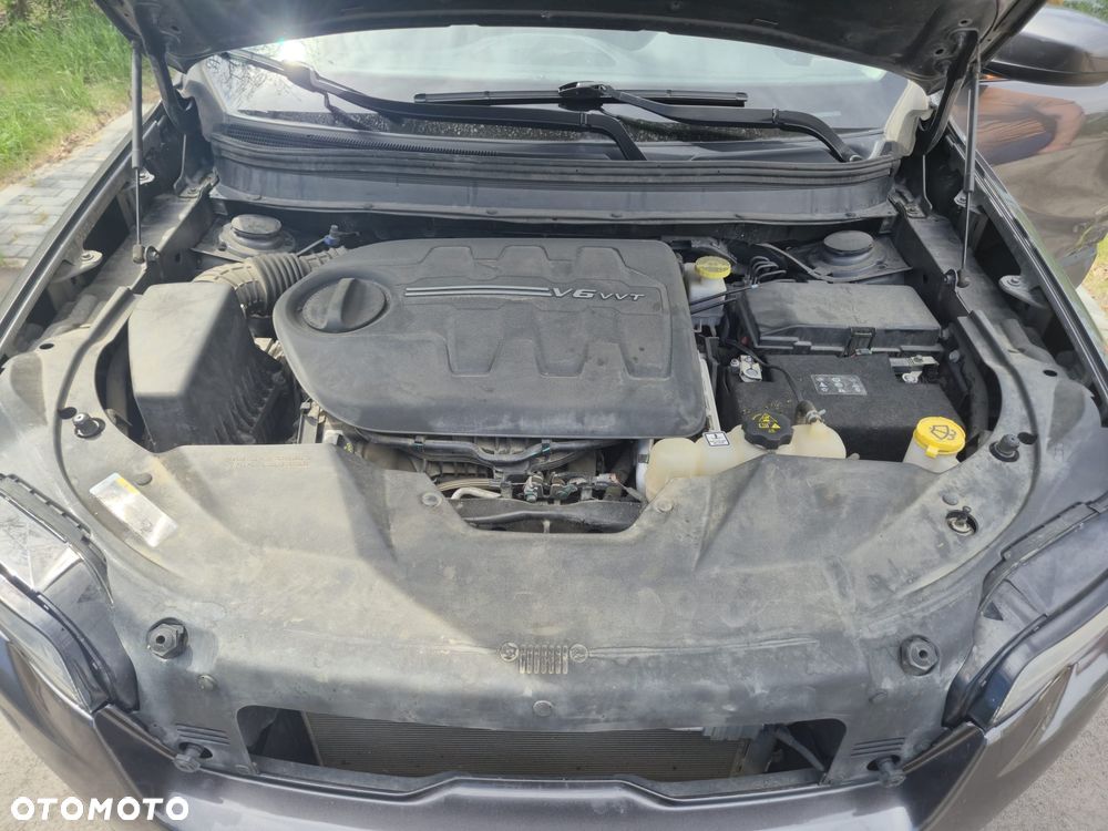 Jeep Cherokee - 19