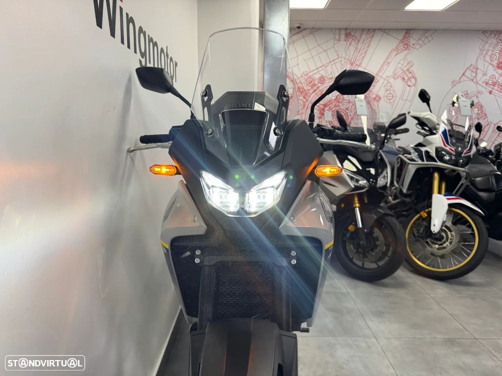 Honda Transalp 750 - 4