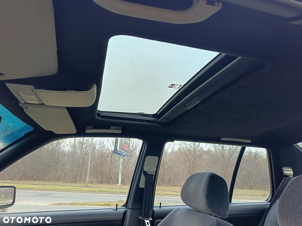 Volkswagen Vento - 9