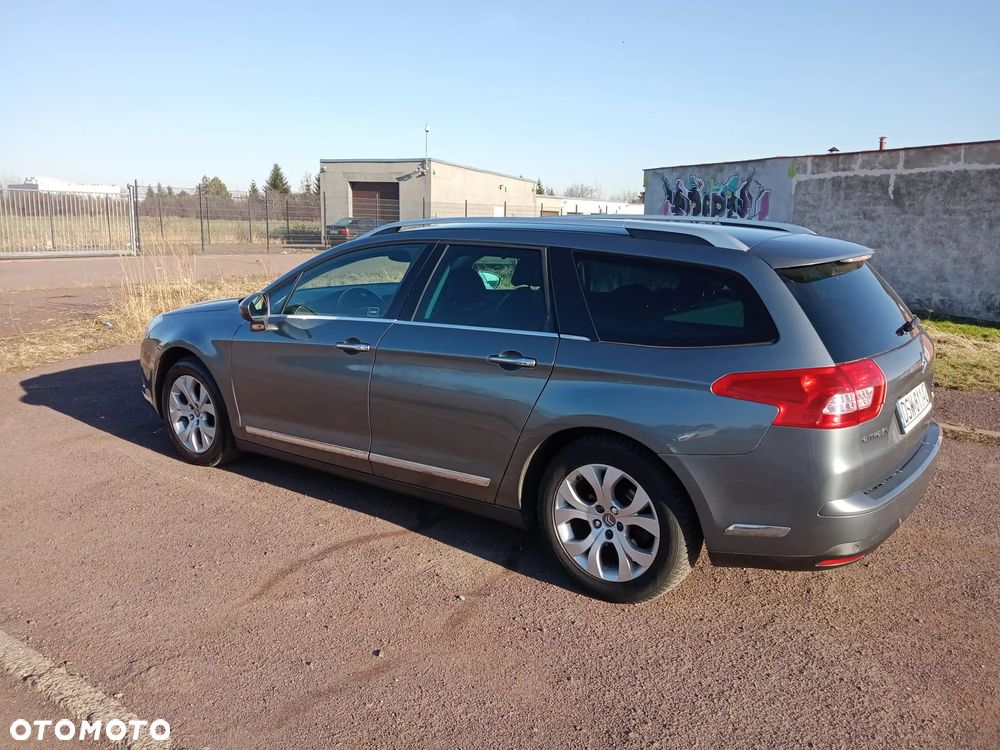 Citroën C5 HDi 135 Exclusive - 5