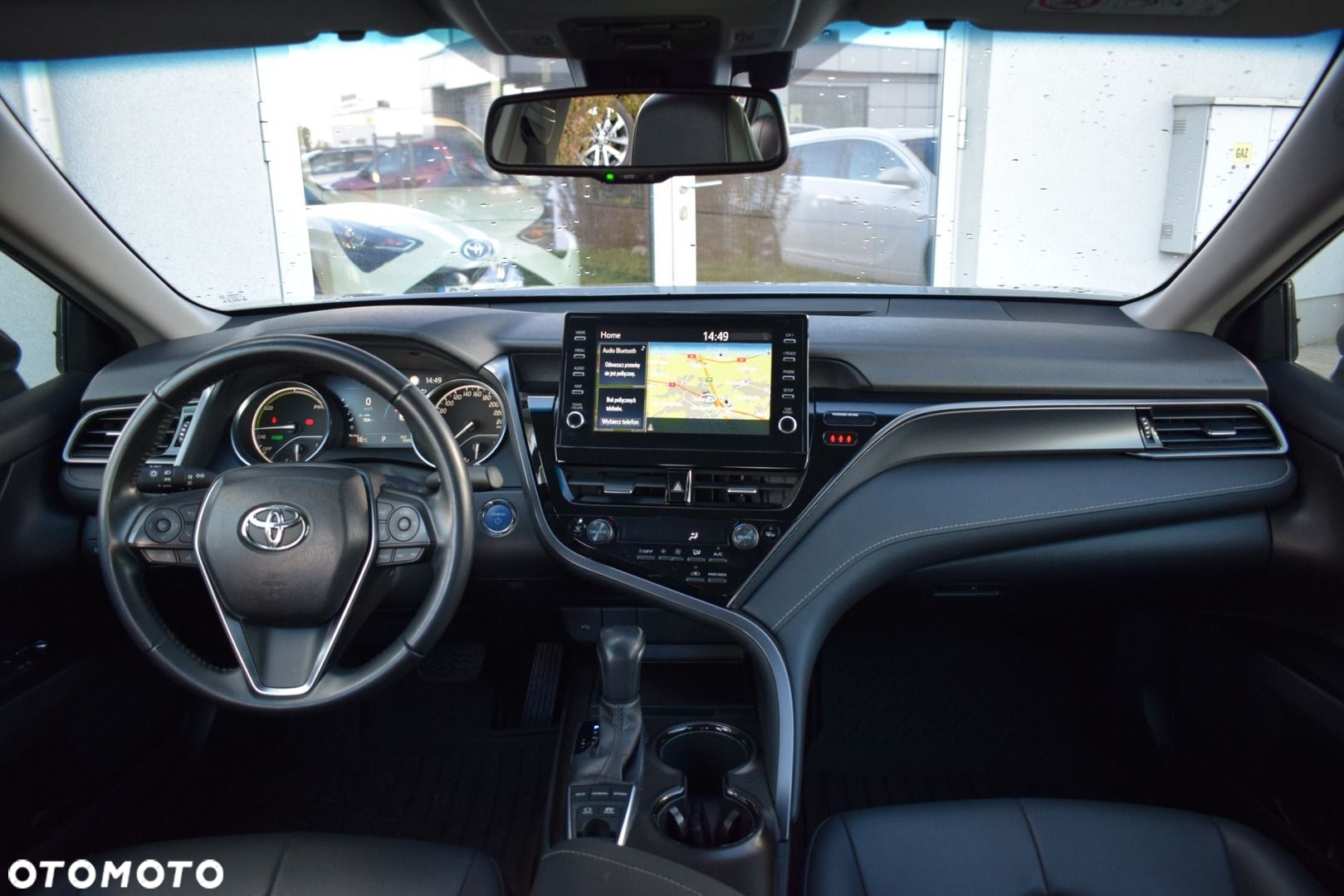 Toyota Camry - 14