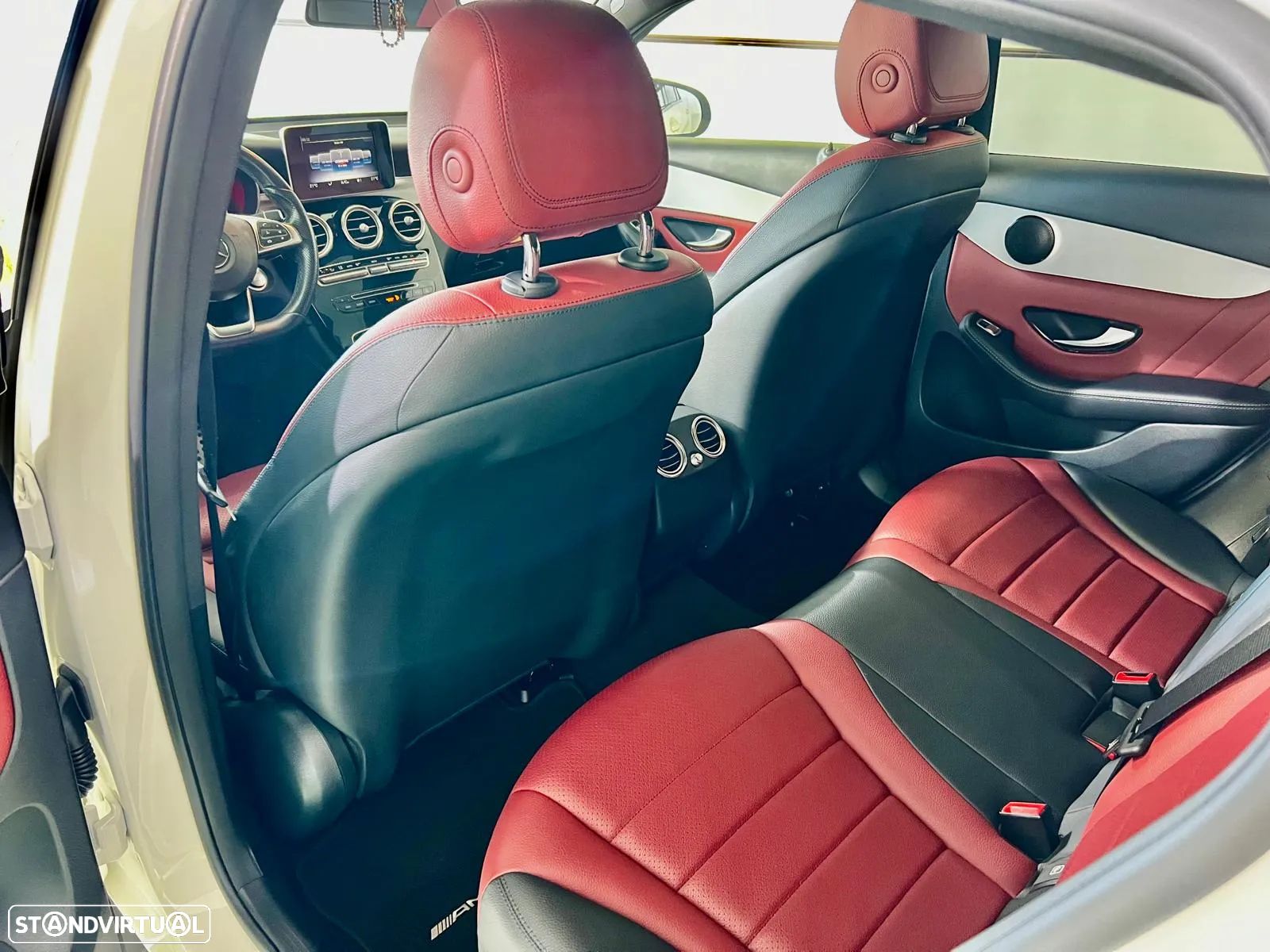 Mercedes-Benz GLC 250 d AMG Line 4-Matic - 12