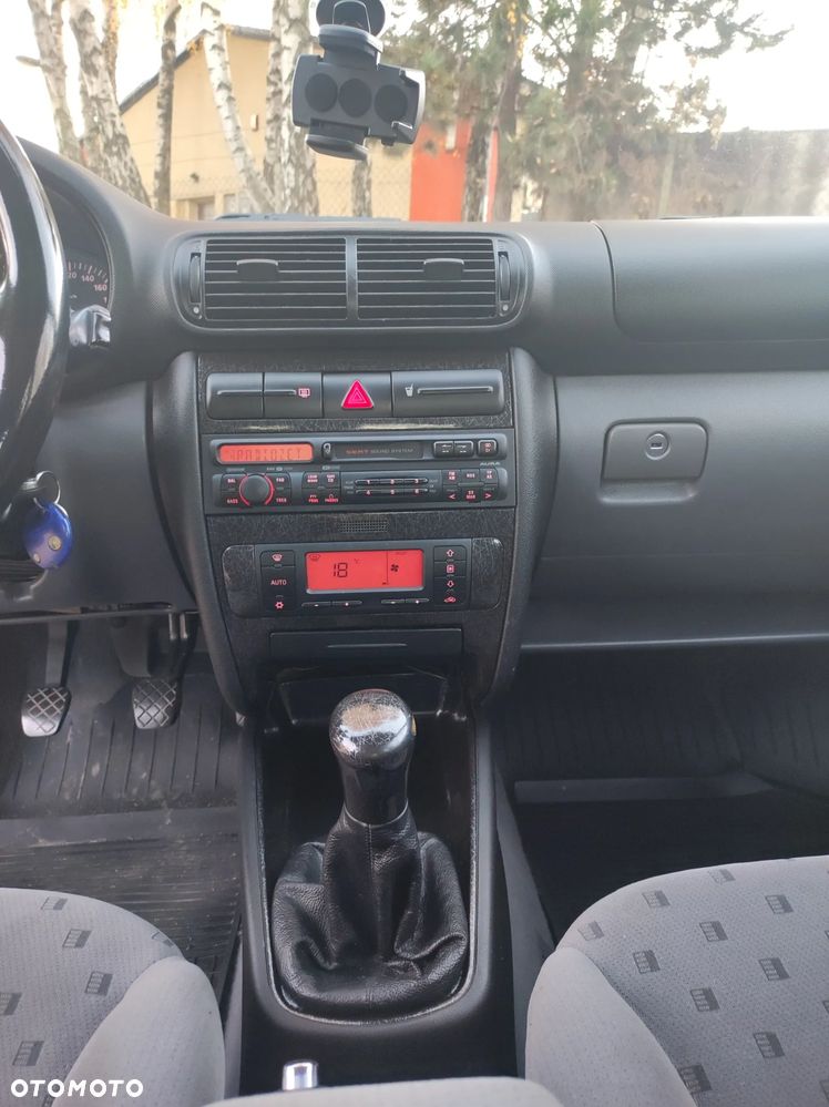 Seat Toledo 1.9 TDI Signo - 18