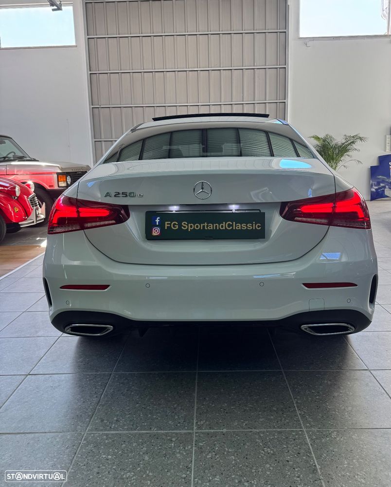 Mercedes-Benz A 250 Limousine e AMG Line - 5