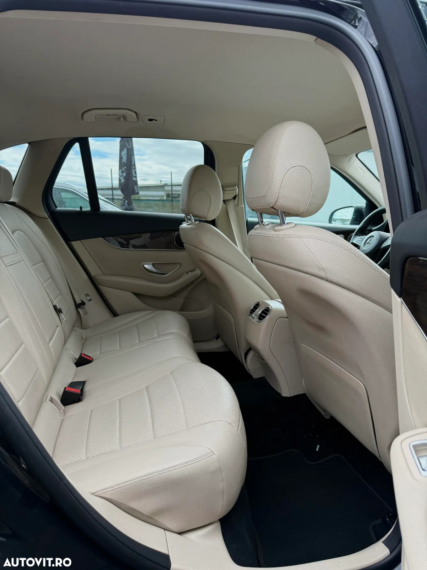 Mercedes-Benz GLC 220 d 4MATIC - 14