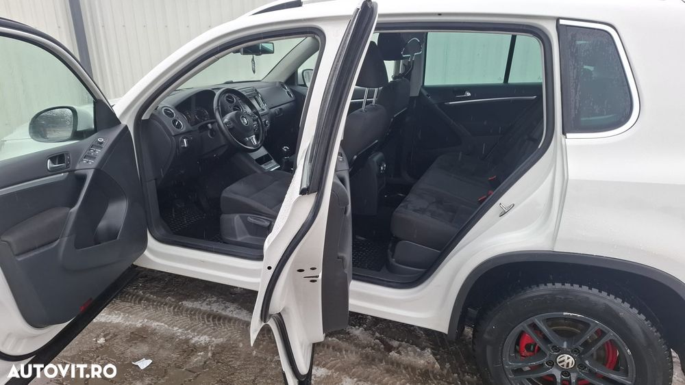 Volkswagen Tiguan 2.0 TDI DPF 4Motion Track&Field - 11