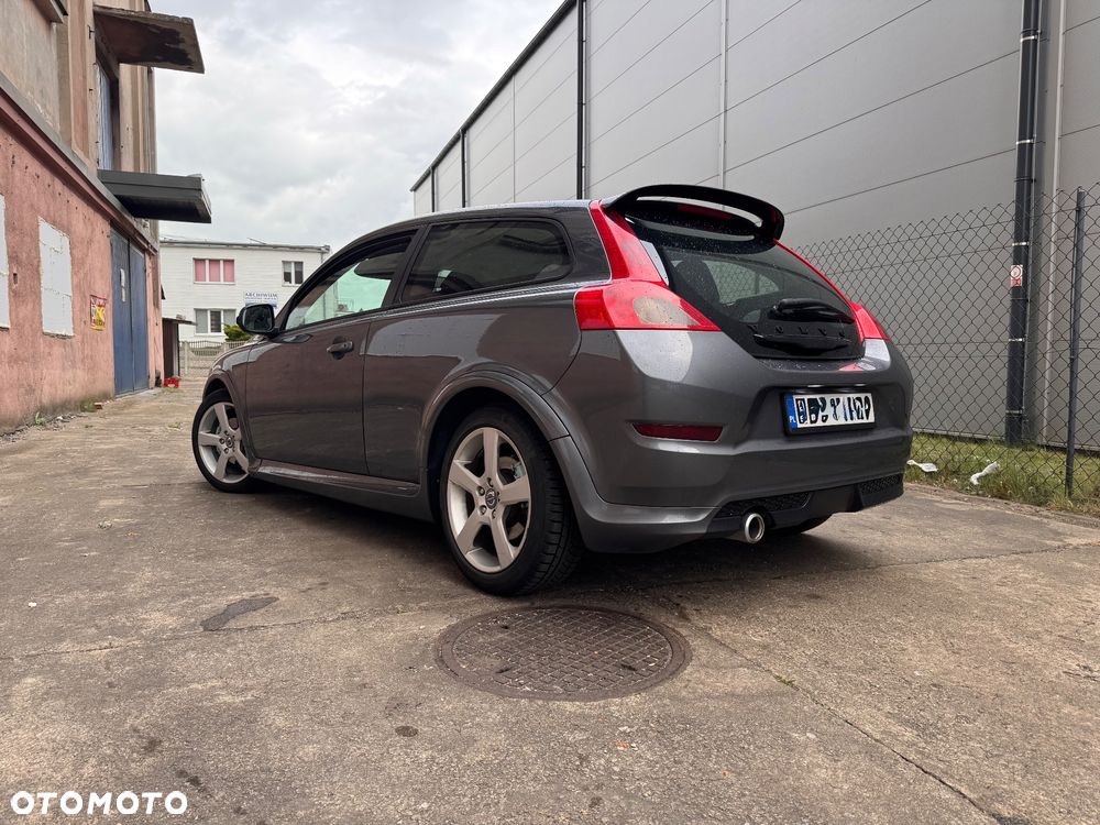 Volvo C30 D2 DRIVe R-Design - 7
