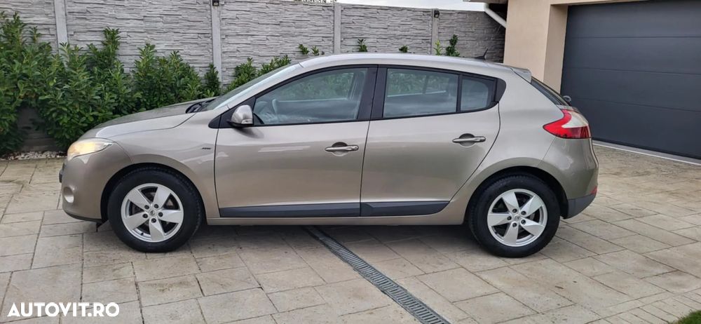 Renault Megane - 12