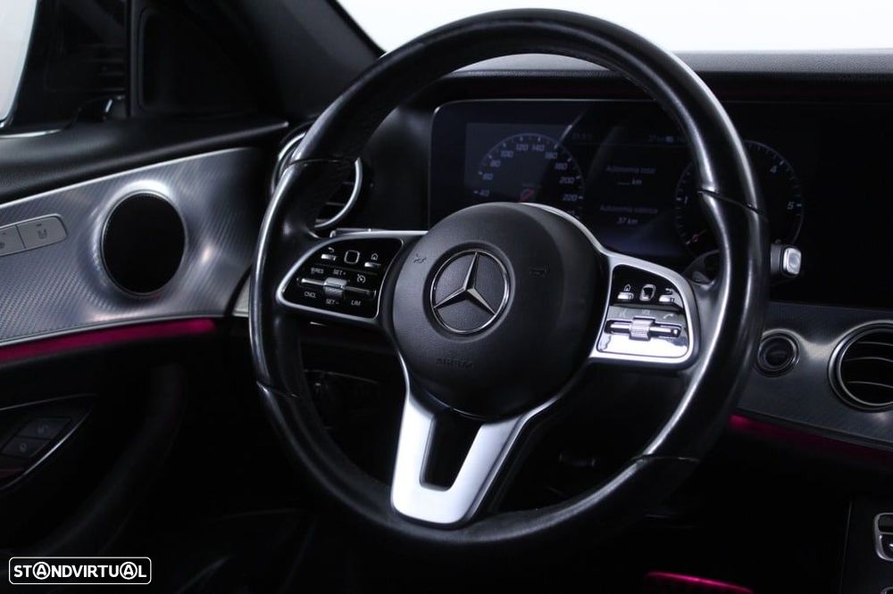 Mercedes-Benz E 300 de Avantgarde - 16