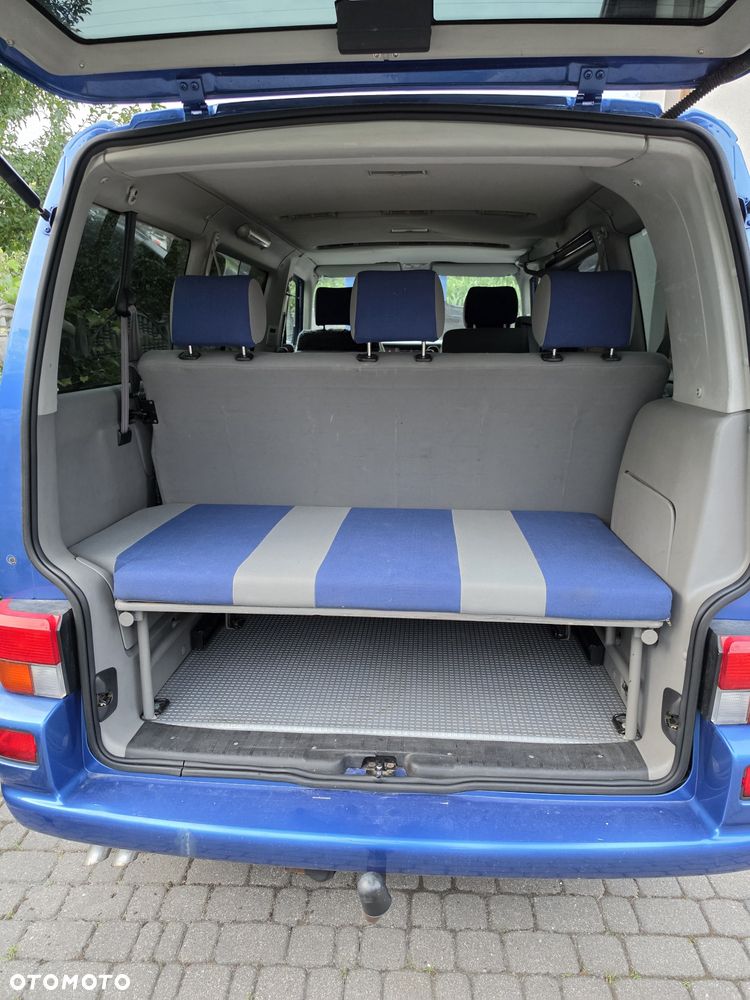Volkswagen Multivan - 7