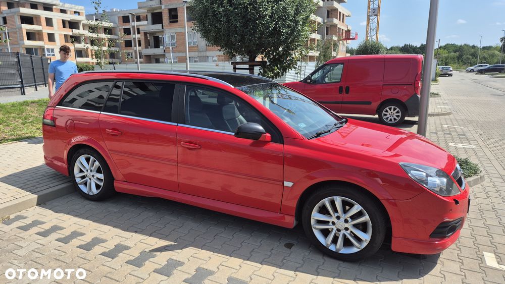 Opel Vectra 1.9 CDTI Cosmo - 1