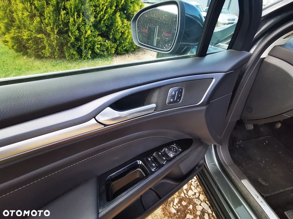 Ford Mondeo 2.0 TDCi Allrad Titanium - 11