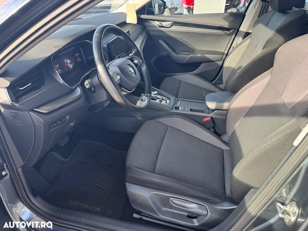 Skoda Octavia 2.0 TDI DSG Style - 3
