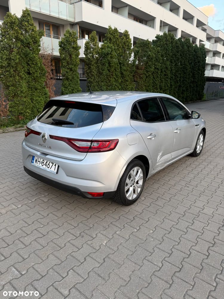 Renault Megane 1.5 Blue dCi Limited - 6