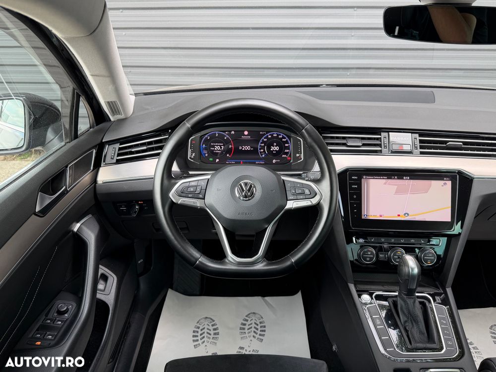 Volkswagen Passat 2.0 TDI DSG Highline - 10