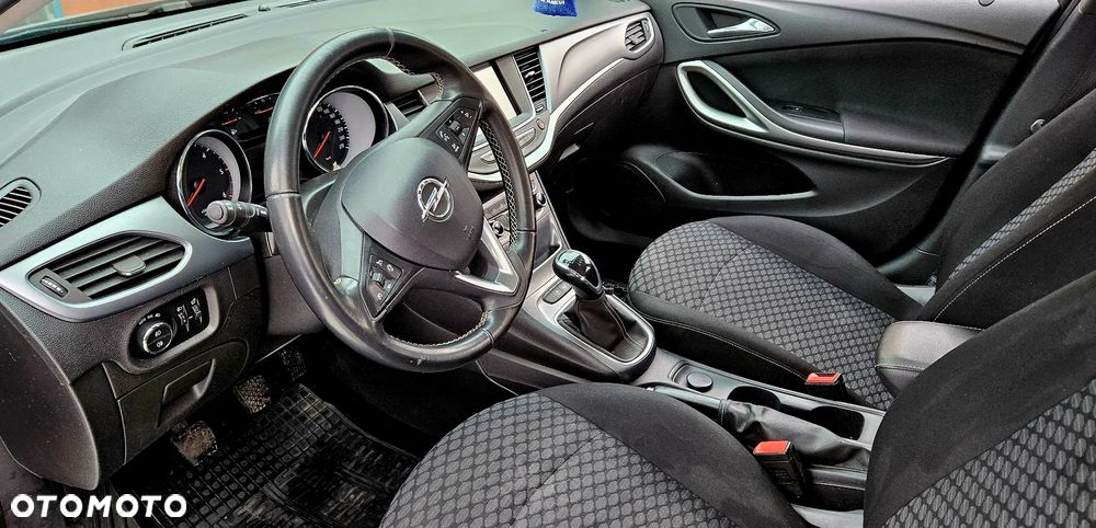 Opel Astra 1.6 CDTI Enjoy - 7