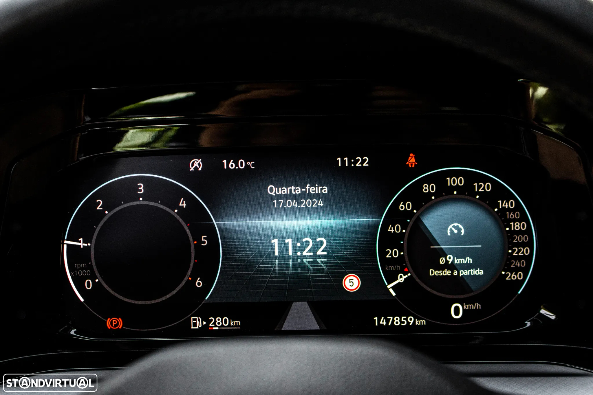 VW Golf Variant 2.0 TDi SCR Life - 19