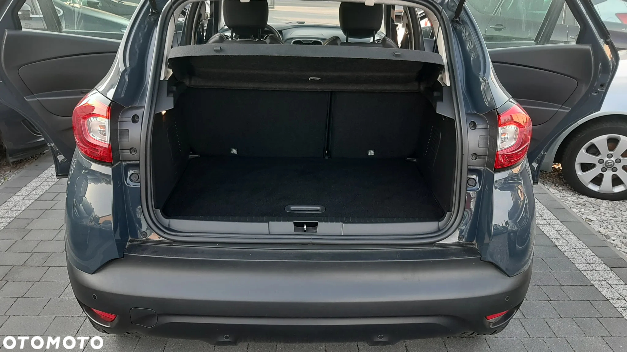 Renault Captur - 17