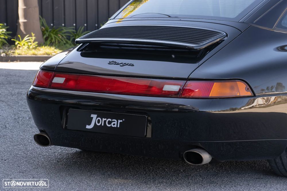 Porsche 911 (993) - 13