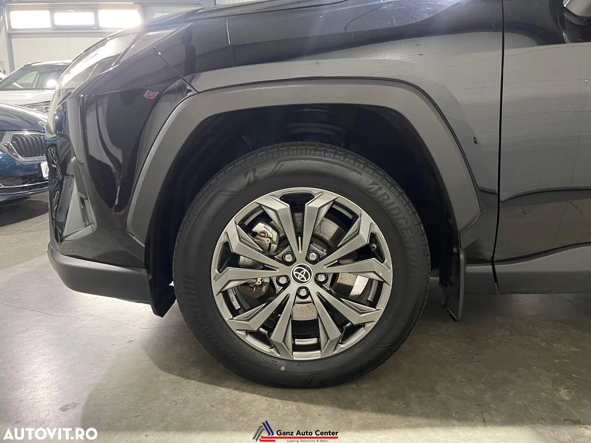 Toyota RAV4 2.5 Hybrid VVT-iE 4x4 Luxury - 27