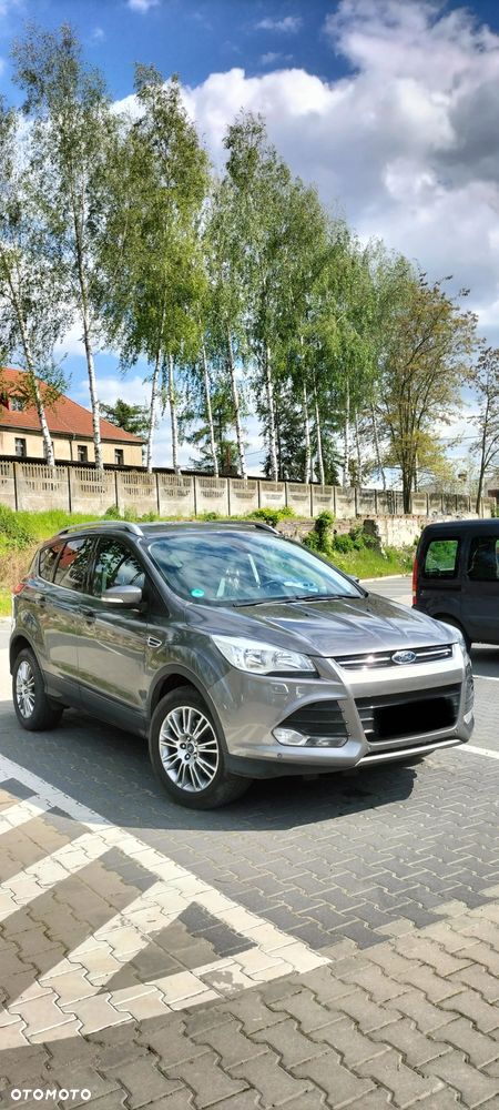 Ford Kuga - 2