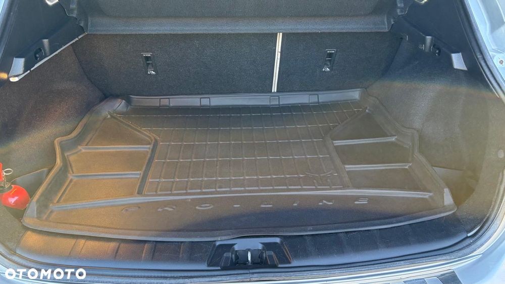 Nissan Qashqai 1.6 DCi 4x4 N-Tec - 19